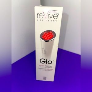 New Glo Revive Light Therapy Wrinkle Face & Body Skin Care Treatment-New In Box!